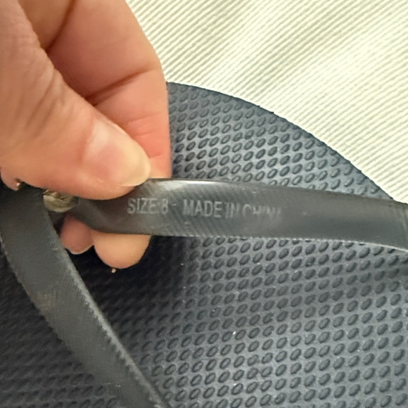 Tommy Bahama Black Sandals - Picture 5 of 5